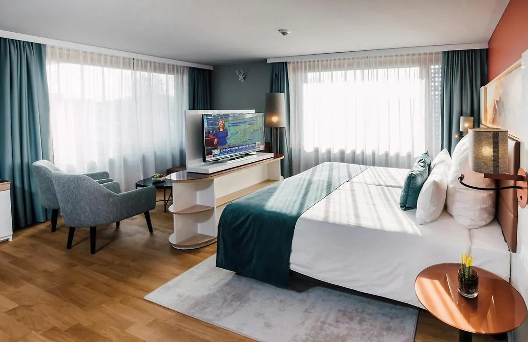 Leonardo Hotel Zurich Airport-1