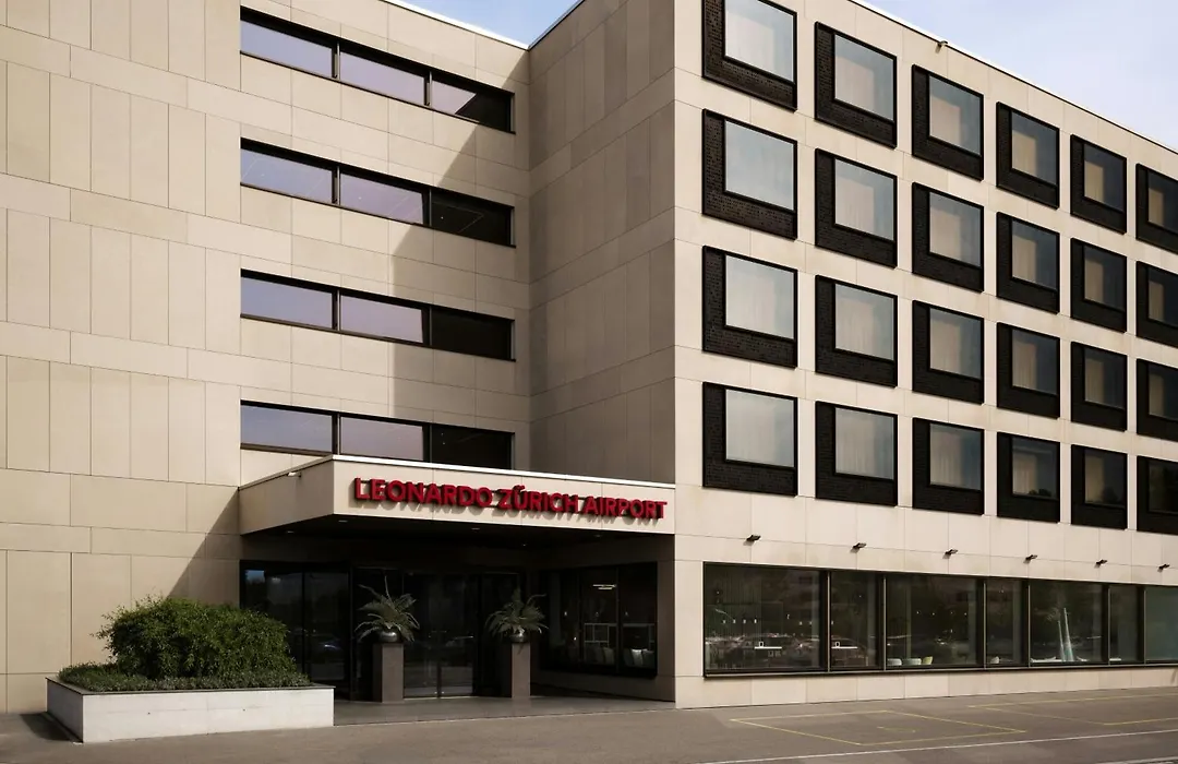 Leonardo Hotel Zurich Airport-1