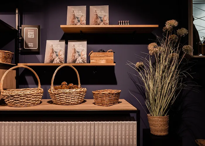 Capsule - Zurich AirportAirport Hotel